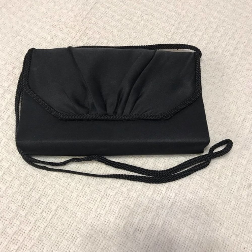 La Regale LTD black evening bag